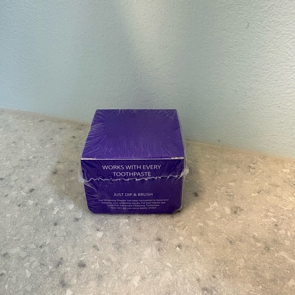 Lunoon Simply Purple Teeth Brightening Powder - Picture 3 of 4